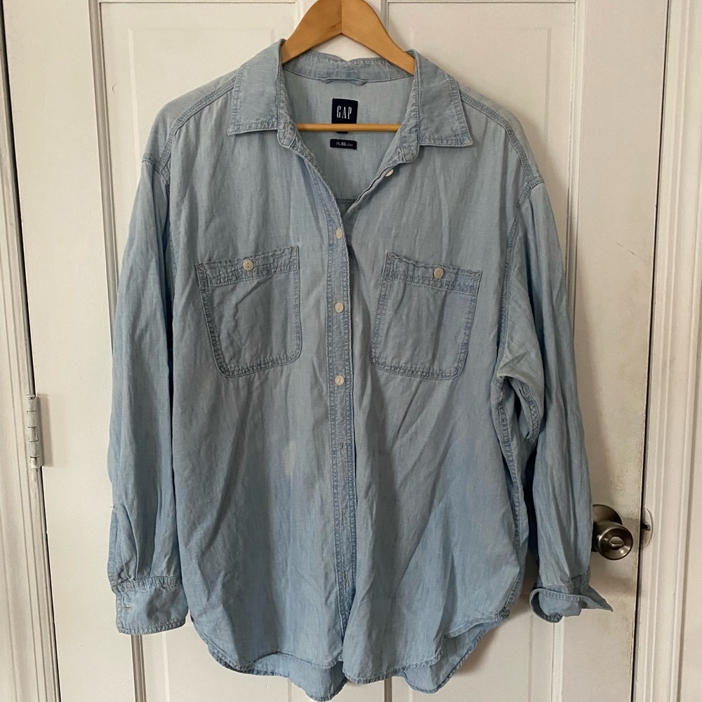 GAP The Big Shirt denim size L